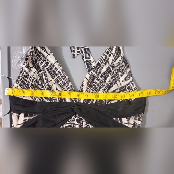 BCBGMAXAZRIA silk maxi dress - Picture 9 of 10